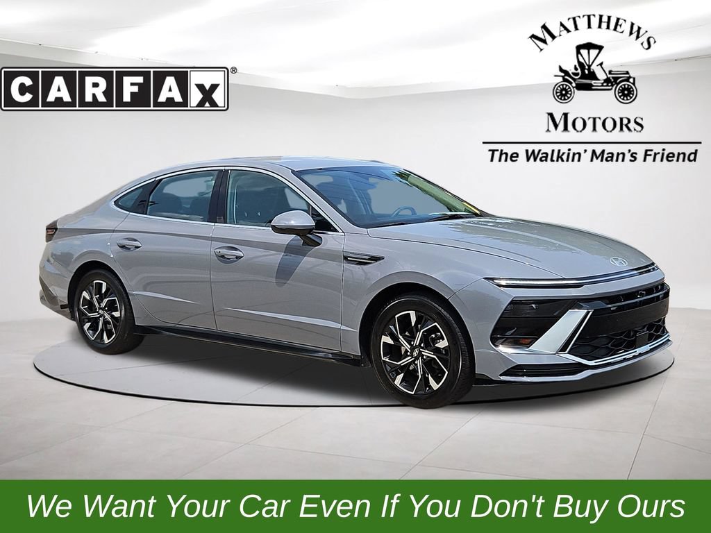 Used 2024 Hyundai Sonata SEL FWD image 1