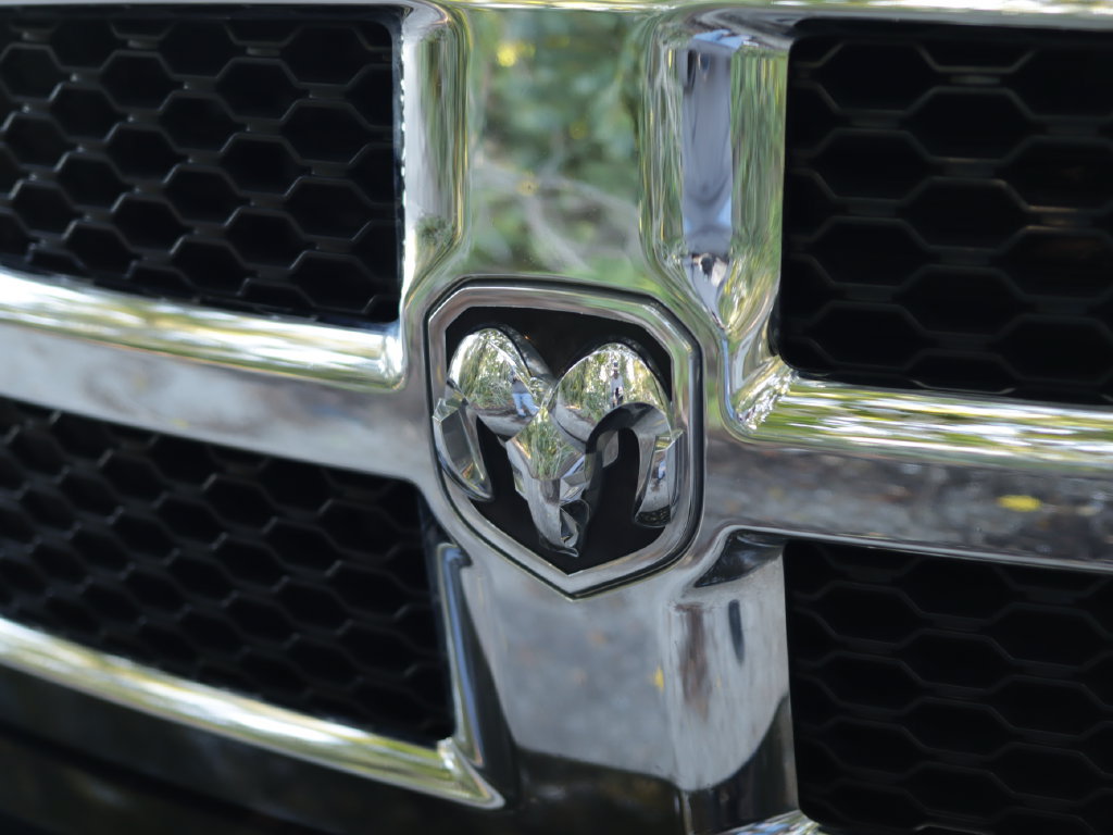 Used 2019 RAM 1500 ST w/ SXT Plus Group AWD/4WD image 28