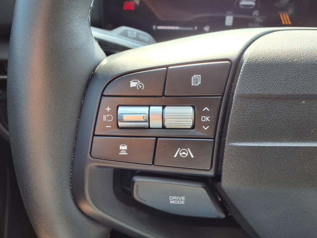 Used 2026 Kia Sportage EX FWD image 18
