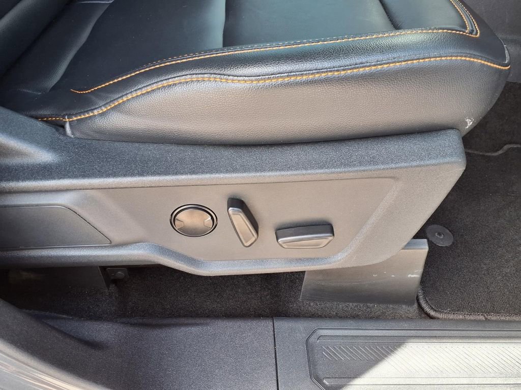 Used 2023 Ford Bronco Badlands w/ Sasquatch Package image 14