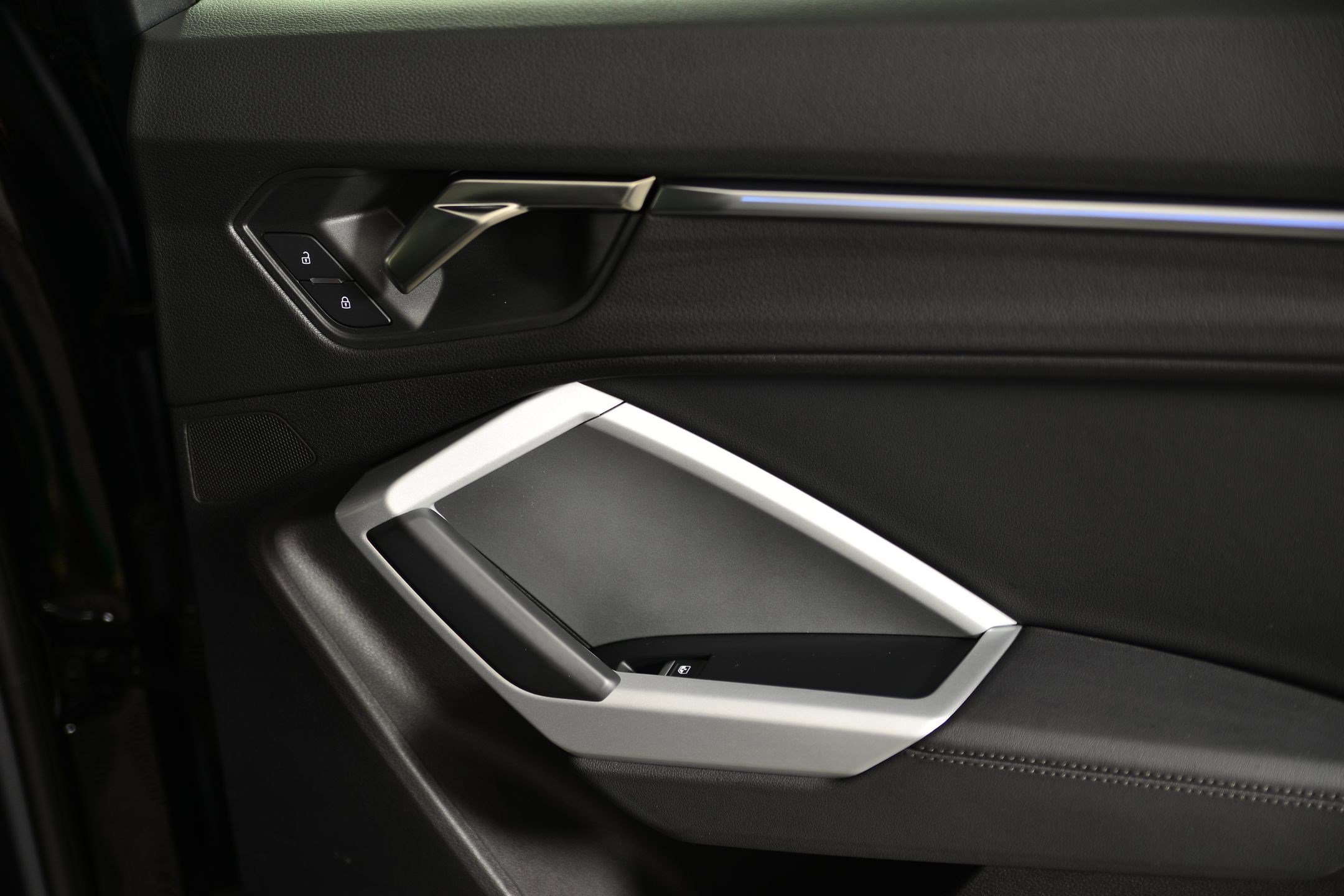 Certified 2022 Audi Q3 2.0T Premium Plus image 9