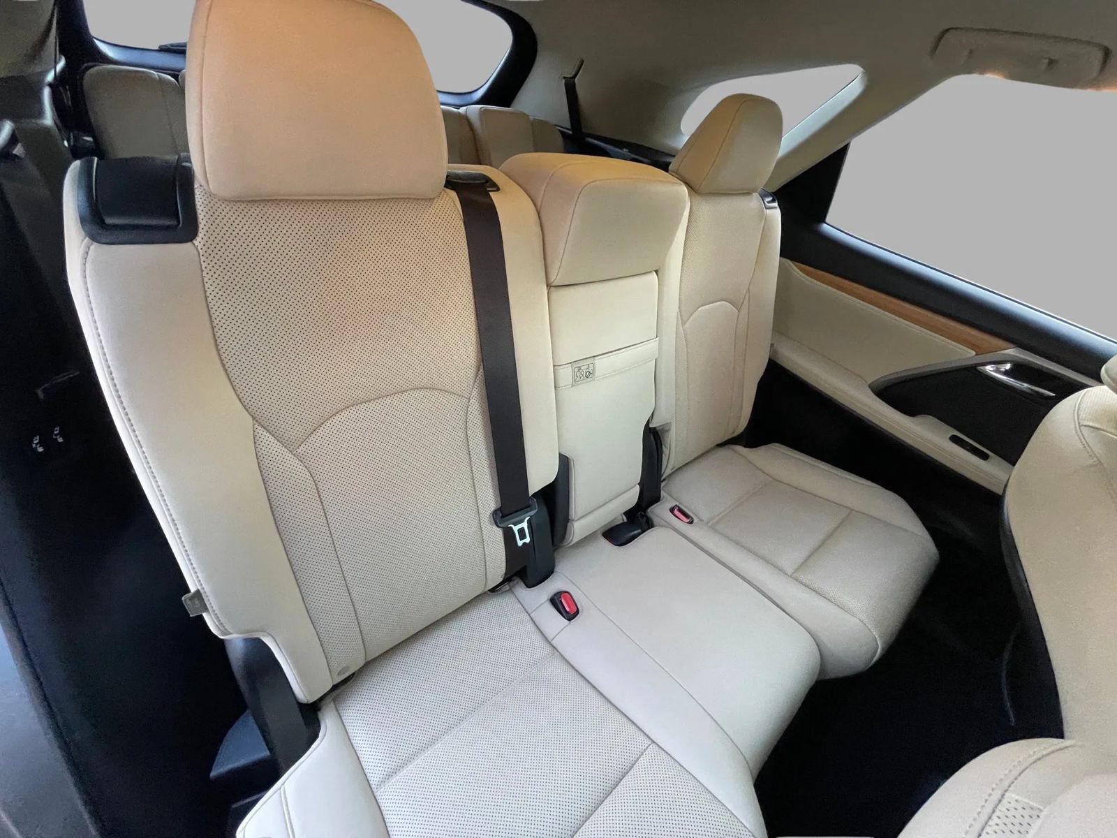 Used 2021 Lexus RX 350L FWD w/ Premium Package image 25