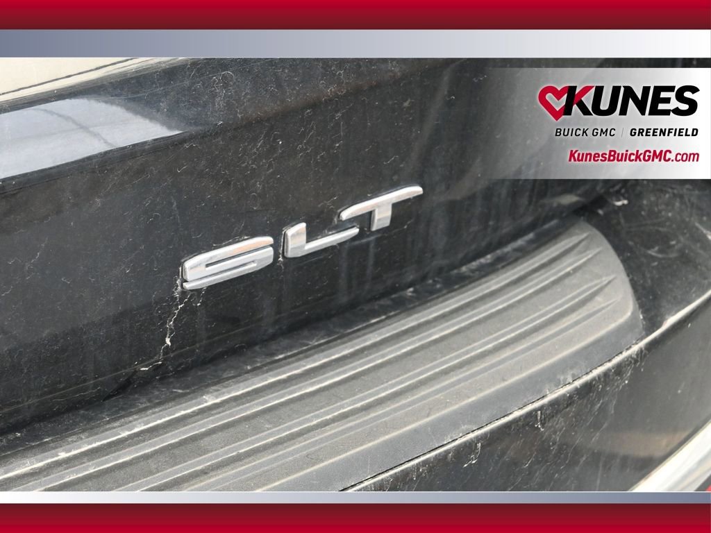 Used 2022 GMC Yukon XL SLT w/ SLT Luxury Package AWD/4WD image 14