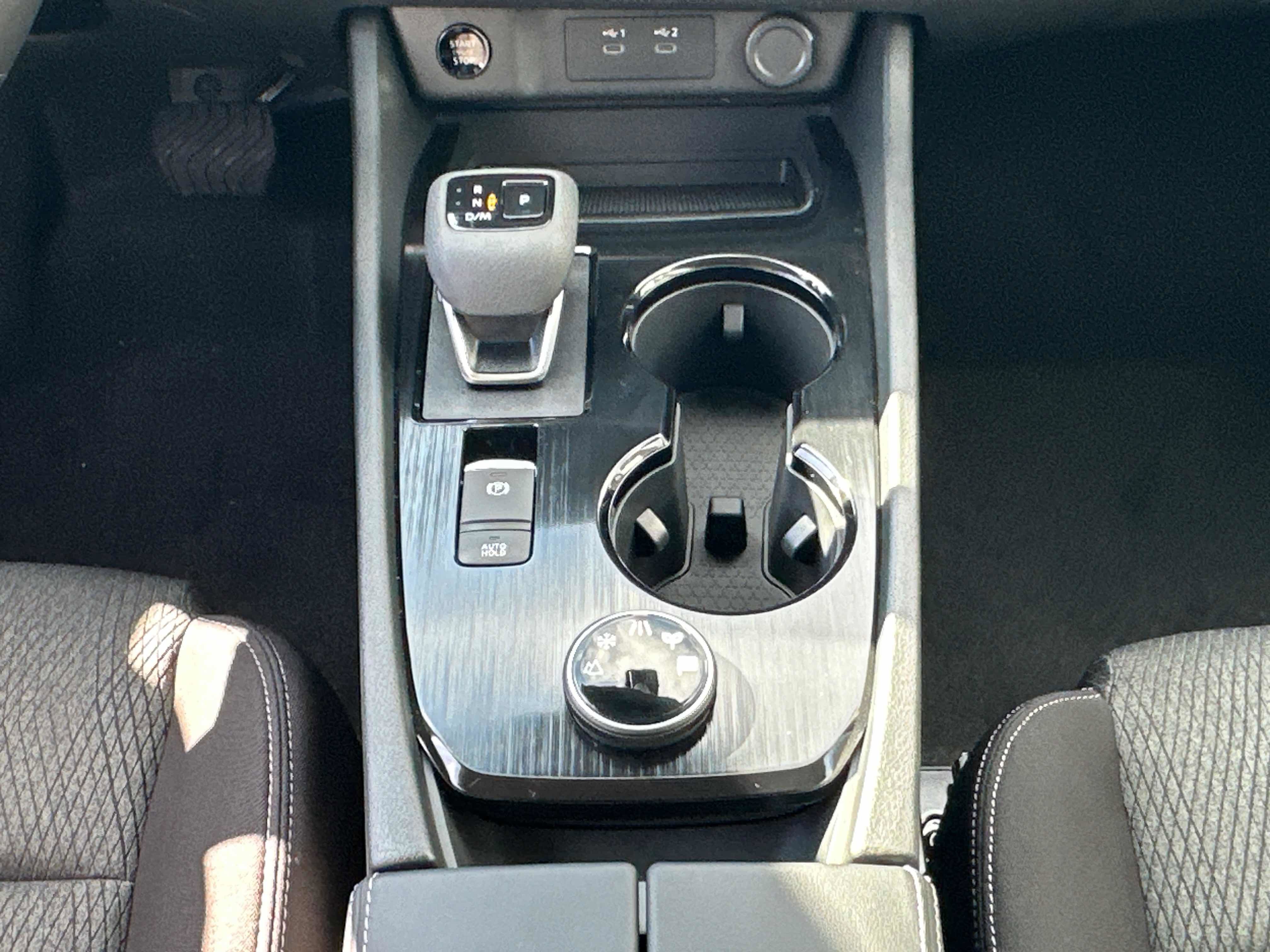 New 2026 Nissan Rogue SV AWD/4WD image 29