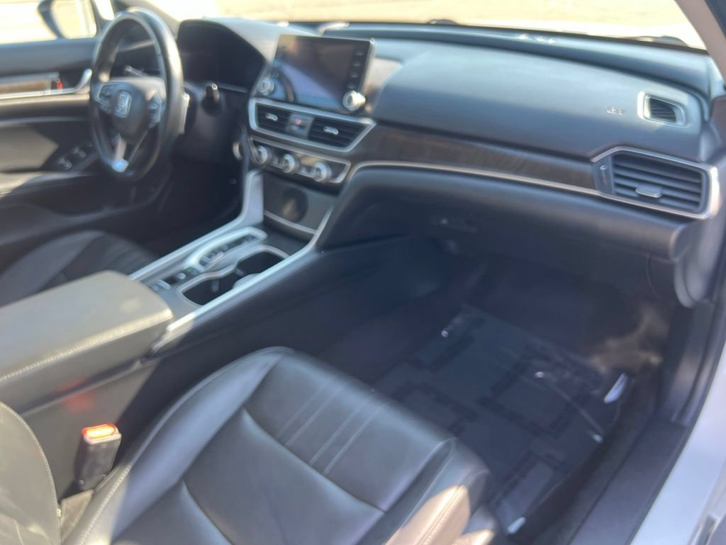 Used 2022 Honda Accord Touring image 33
