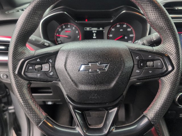 Used 2023 Chevrolet TrailBlazer RS w/ Convenience Package AWD/4WD image 22
