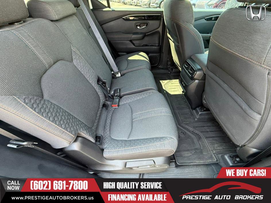Used 2023 Honda Pilot Sport image 34