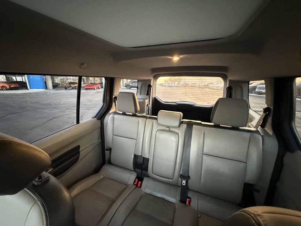 Used 2014 Ford Transit Connect Titanium image 10