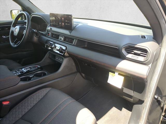 Used 2026 Honda Pilot Sport image 21