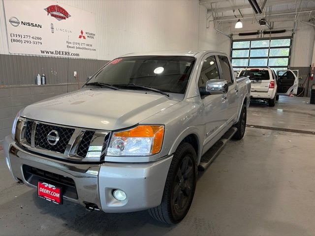 Used 2008 Nissan Titan LE w/ Tow Pkg AWD/4WD image 6