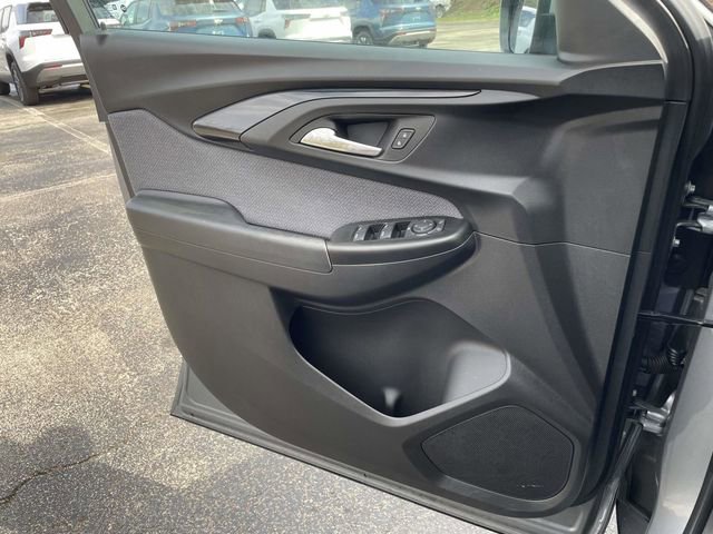 Certified 2023 Chevrolet TrailBlazer LT w/ Convenience Package FWD image 28