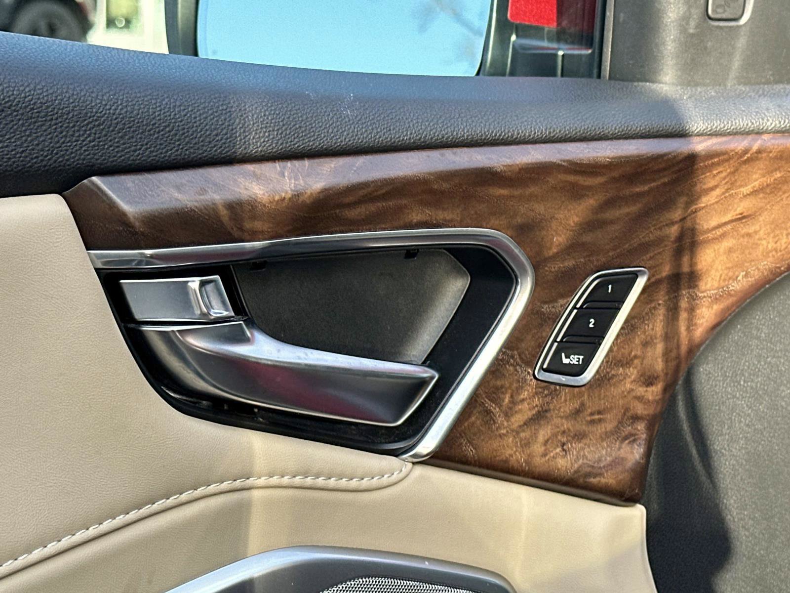 Used 2020 Acura RDX AWD w/ Advance Package image 19