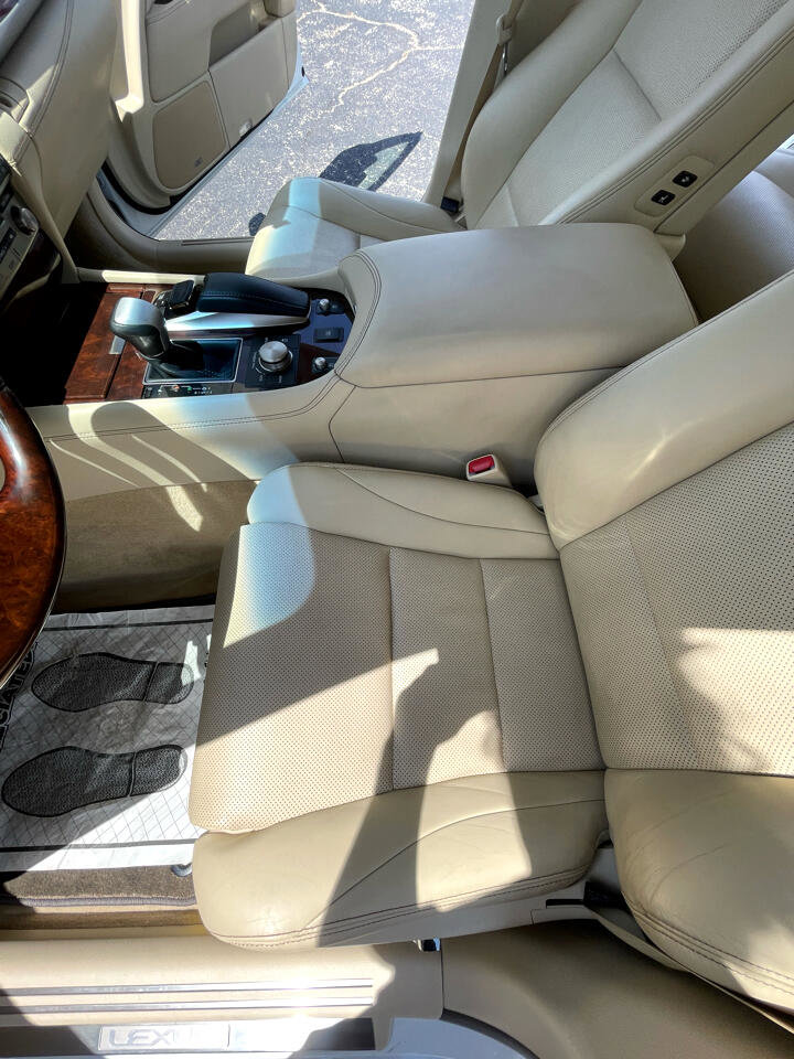 Used 2015 Lexus LS 460 Luxury image 10