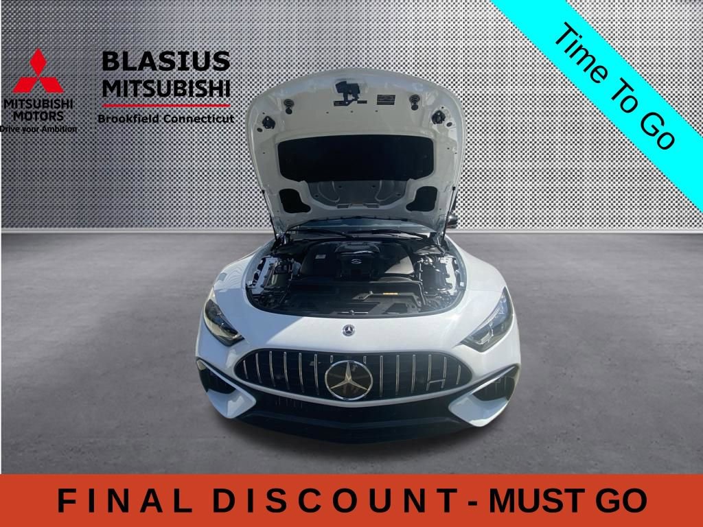 Used 2022 Mercedes-Benz SL 55 AMG 4MATIC w/ Driver Assistance Package image 61