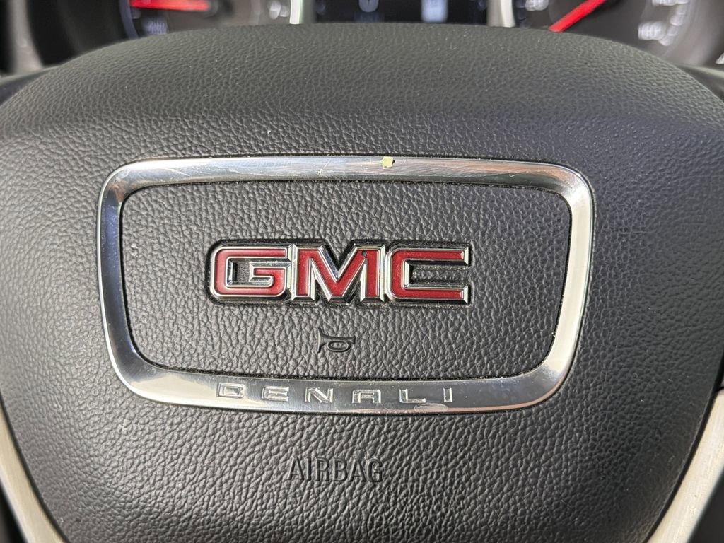 Used 2018 GMC Terrain Denali w/ Advanced Safety Package image 24