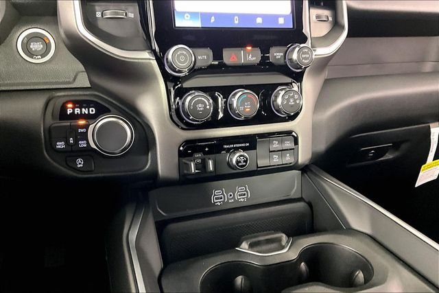 New 2026 RAM 1500 Express AWD/4WD image 7