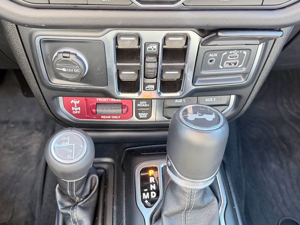 Used 2024 Jeep Wrangler Rubicon w/ XTREMEE 35" Tire Package image 17