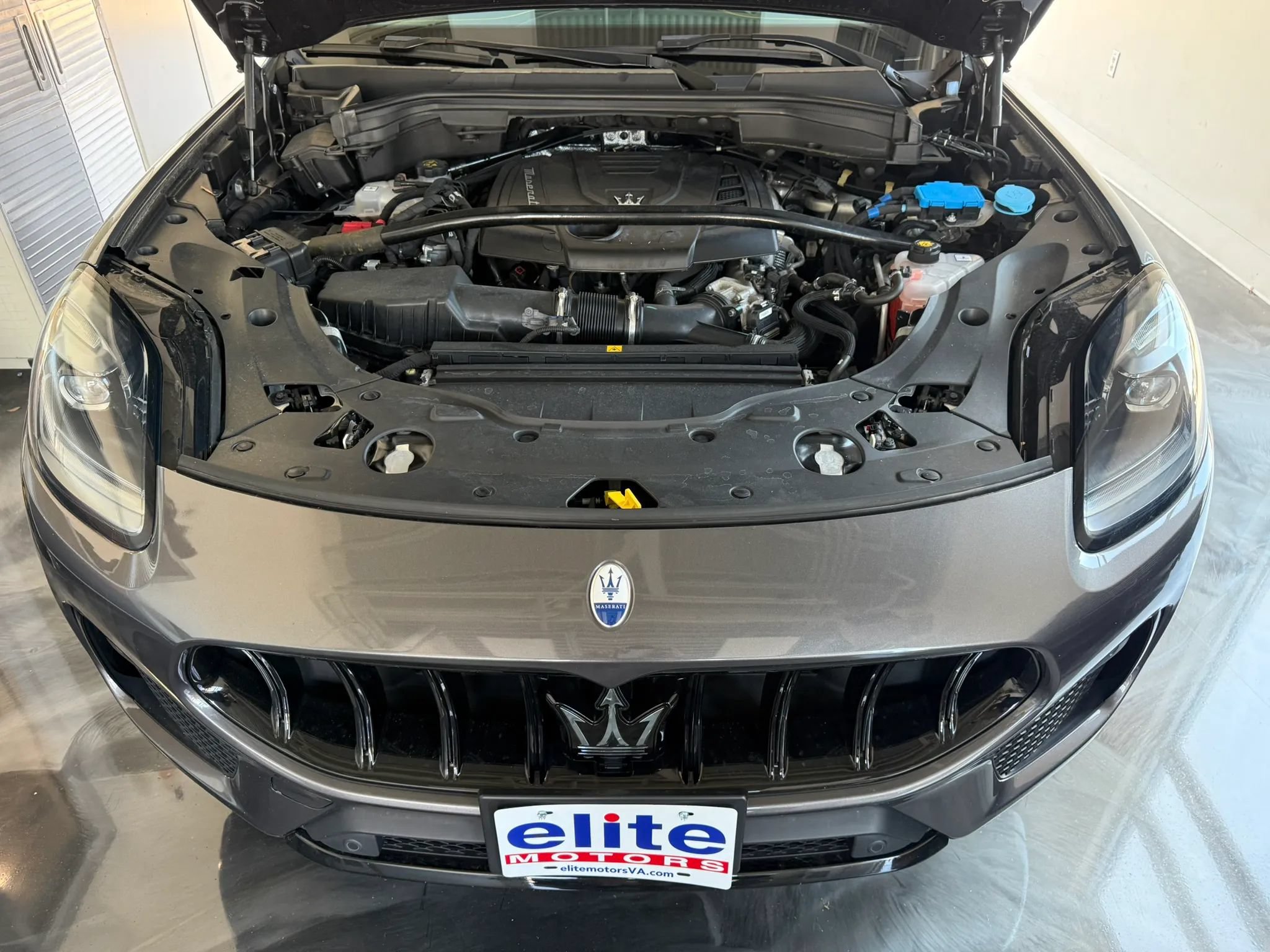 Used 2023 Maserati Grecale Modena AWD/4WD image 33