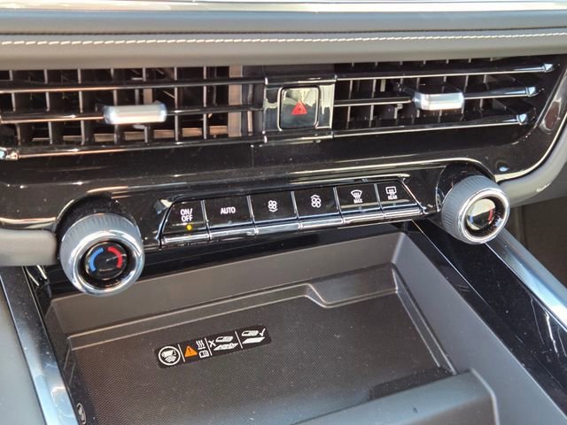 New 2026 Chevrolet Suburban Premier w/ Sun And Tow Package AWD/4WD image 14