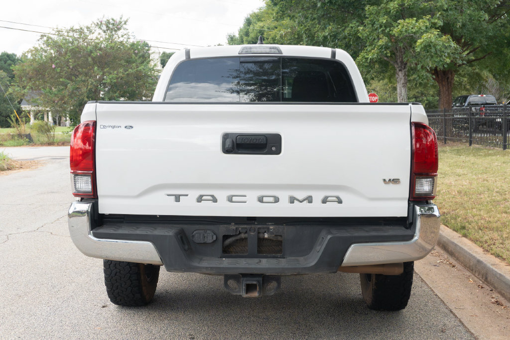Used 2021 Toyota Tacoma SR5 RWD image 10