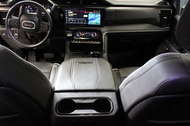 Used 2025 GMC Sierra 2500 AT4X AWD/4WD image 13