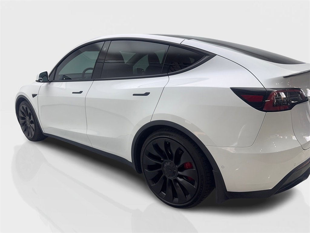 Used 2022 Tesla Model Y Performance image 14