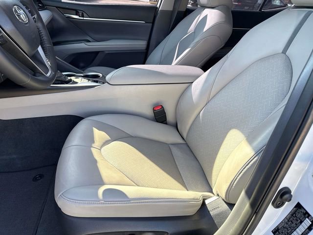 Used 2023 Toyota Camry XLE image 19