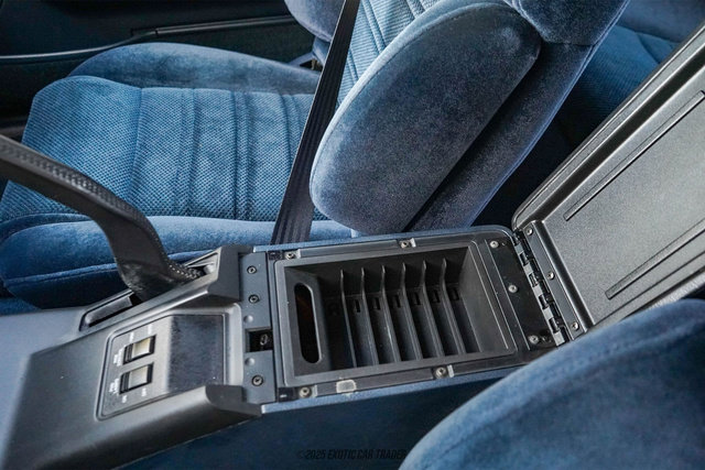 Used 1989 Ford Thunderbird Super image 44