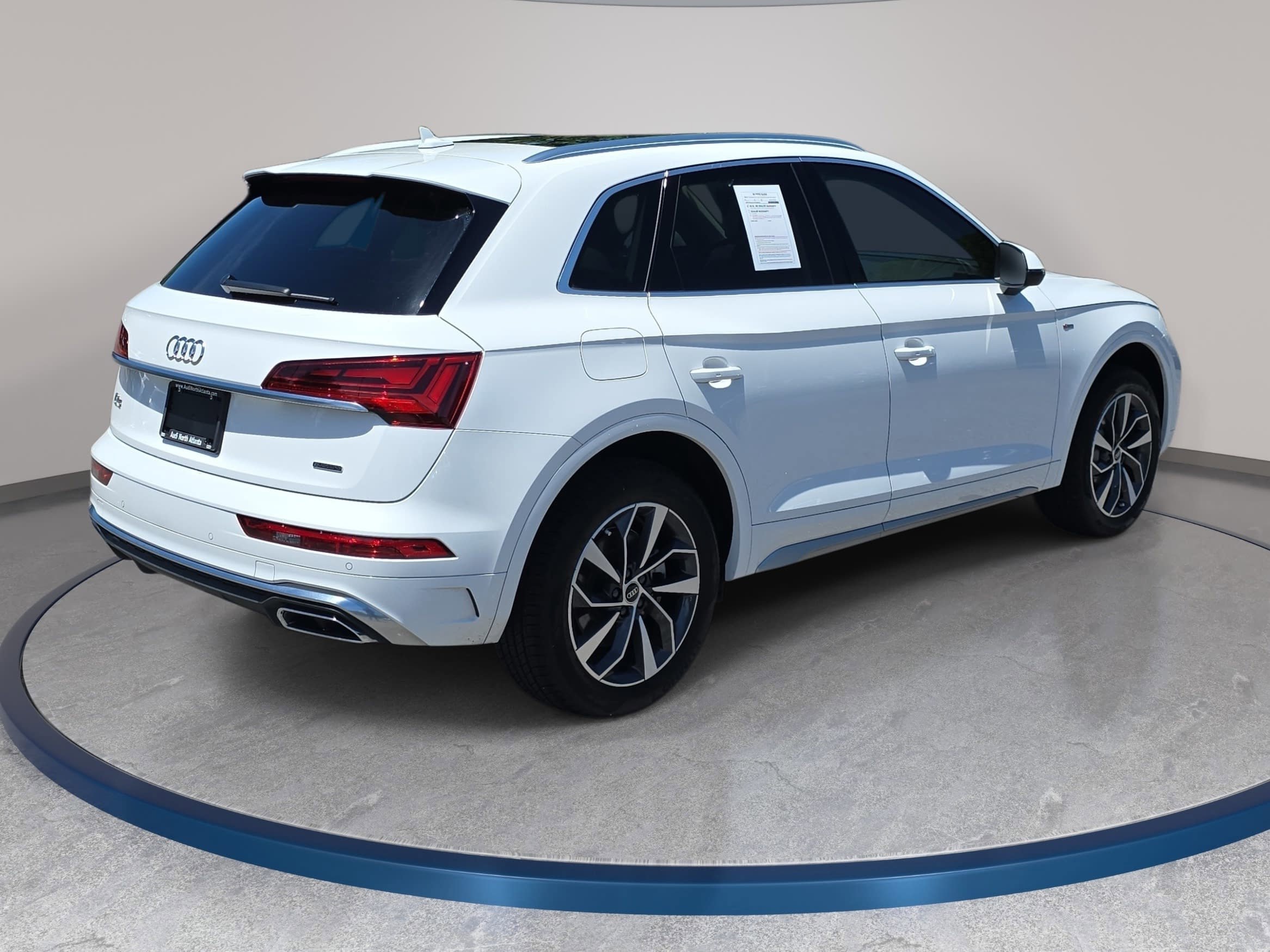 Used 2023 Audi Q5 2.0T Premium w/ Convenience Package AWD/4WD image 5