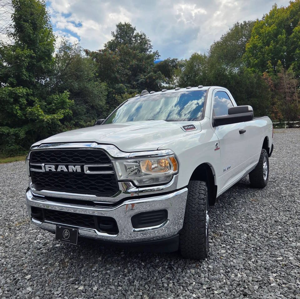 Used 2019 RAM 3500 Tradesman w/ Chrome Appearance Group AWD/4WD image 2
