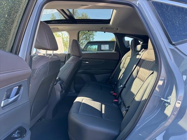 New 2025 Nissan Murano Platinum w/ Cargo Package image 12