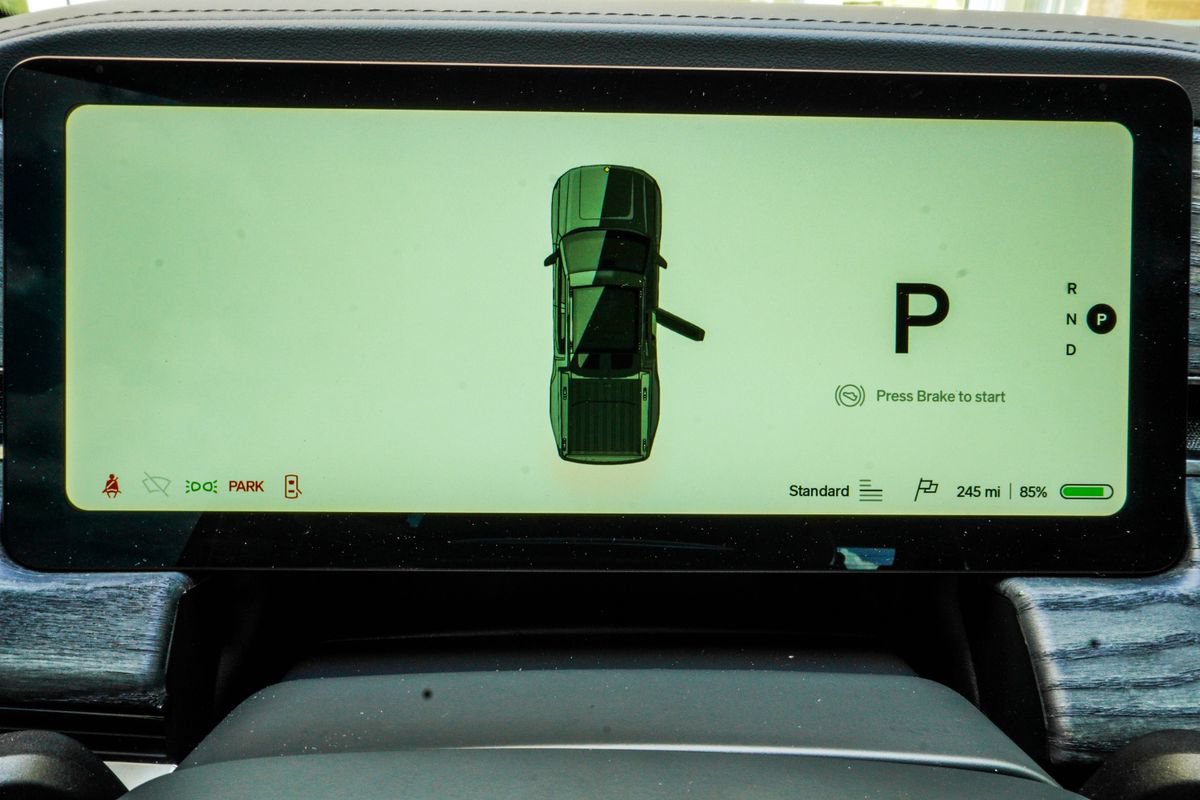 Used 2022 Rivian R1T Adventure AWD/4WD image 27