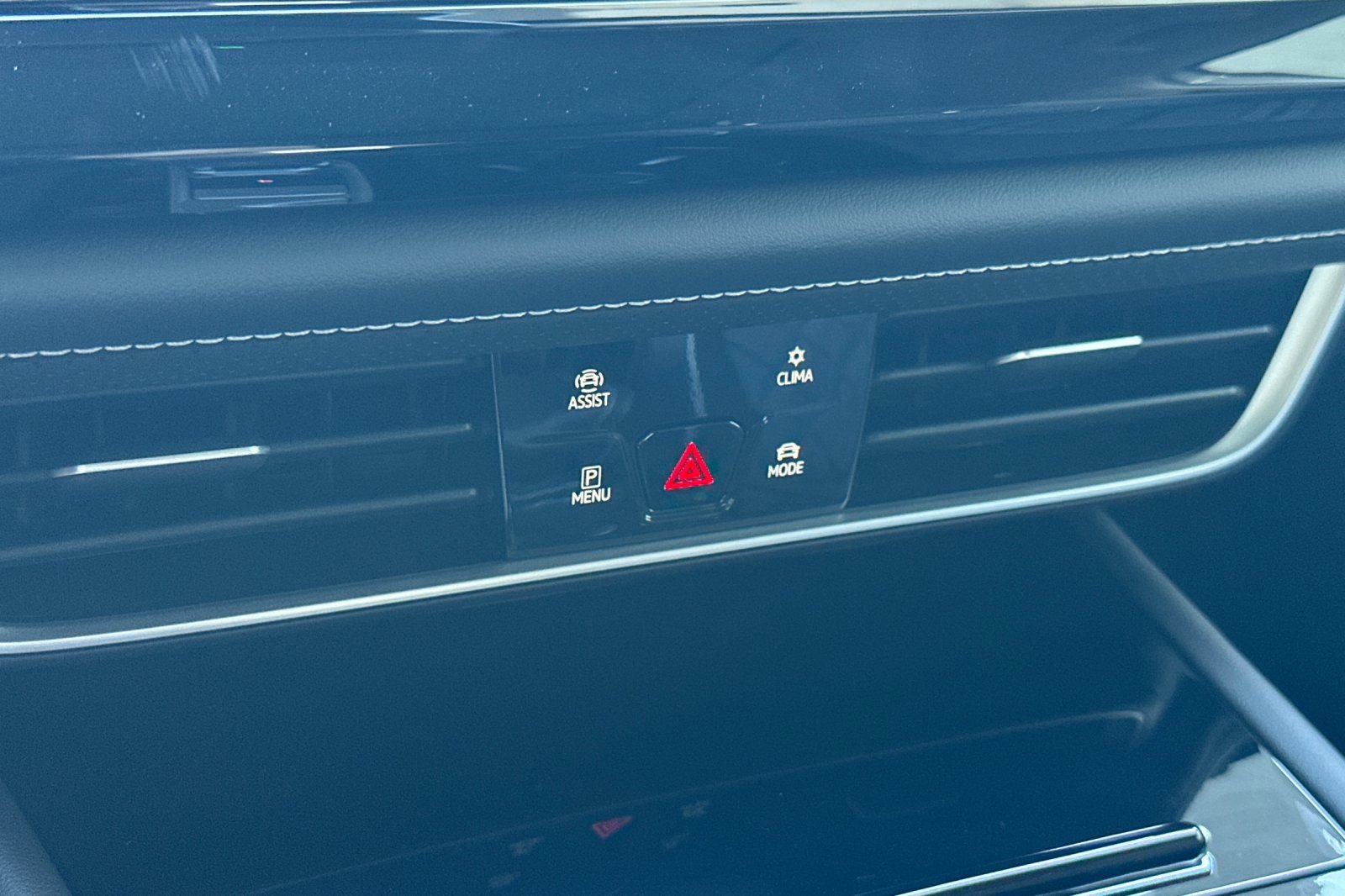 New 2026 Volkswagen Atlas SEL Premium R-Line image 21