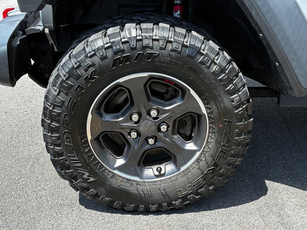 Used 2022 Jeep Gladiator Rubicon w/ LED Lighting Group AWD/4WD image 42