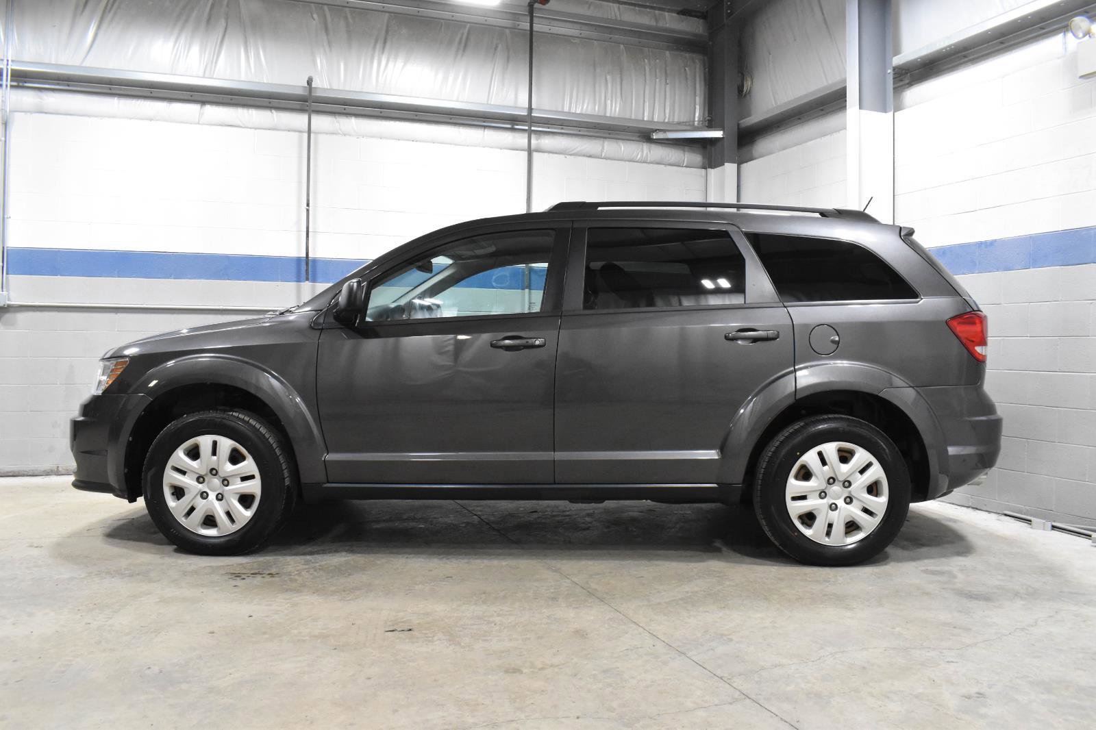 Used 2018 Dodge Journey SE w/ Popular Equipment Group image 19