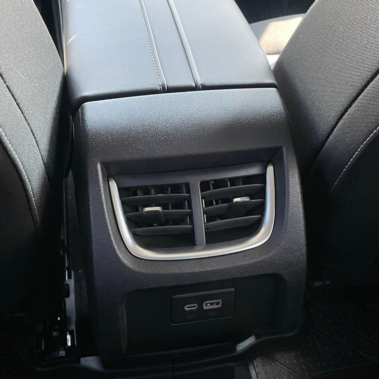 Certified 2024 Chevrolet Blazer LT w/ Convenience Package FWD image 24