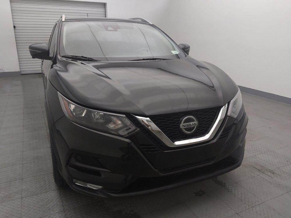 Used 2022 Nissan Rogue Sport SV w/ Technology Package image 14
