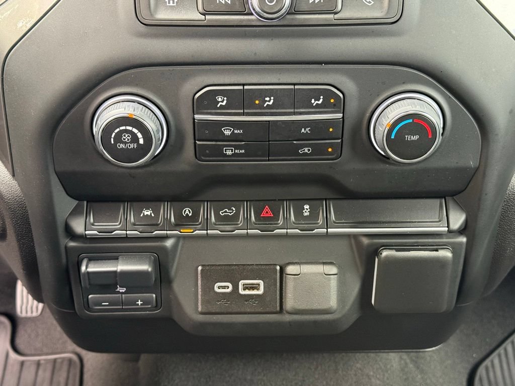 Used 2024 Chevrolet Silverado 1500 Custom AWD/4WD image 19