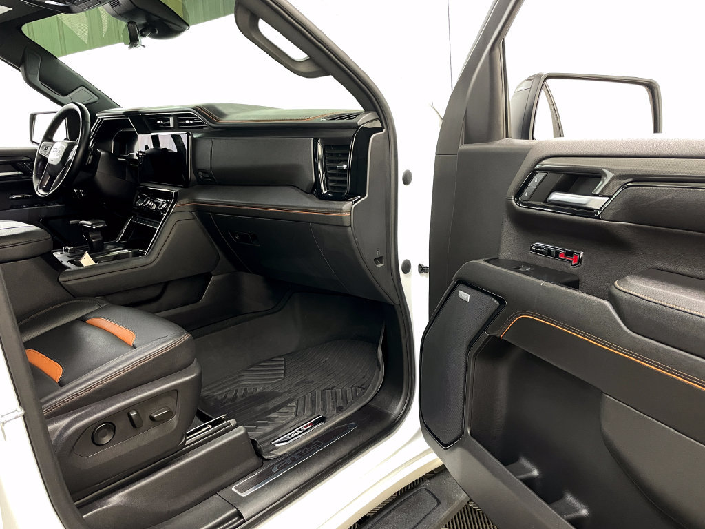 Used 2023 GMC Sierra 1500 AT4 w/ AT4 Premium Package AWD/4WD image 40