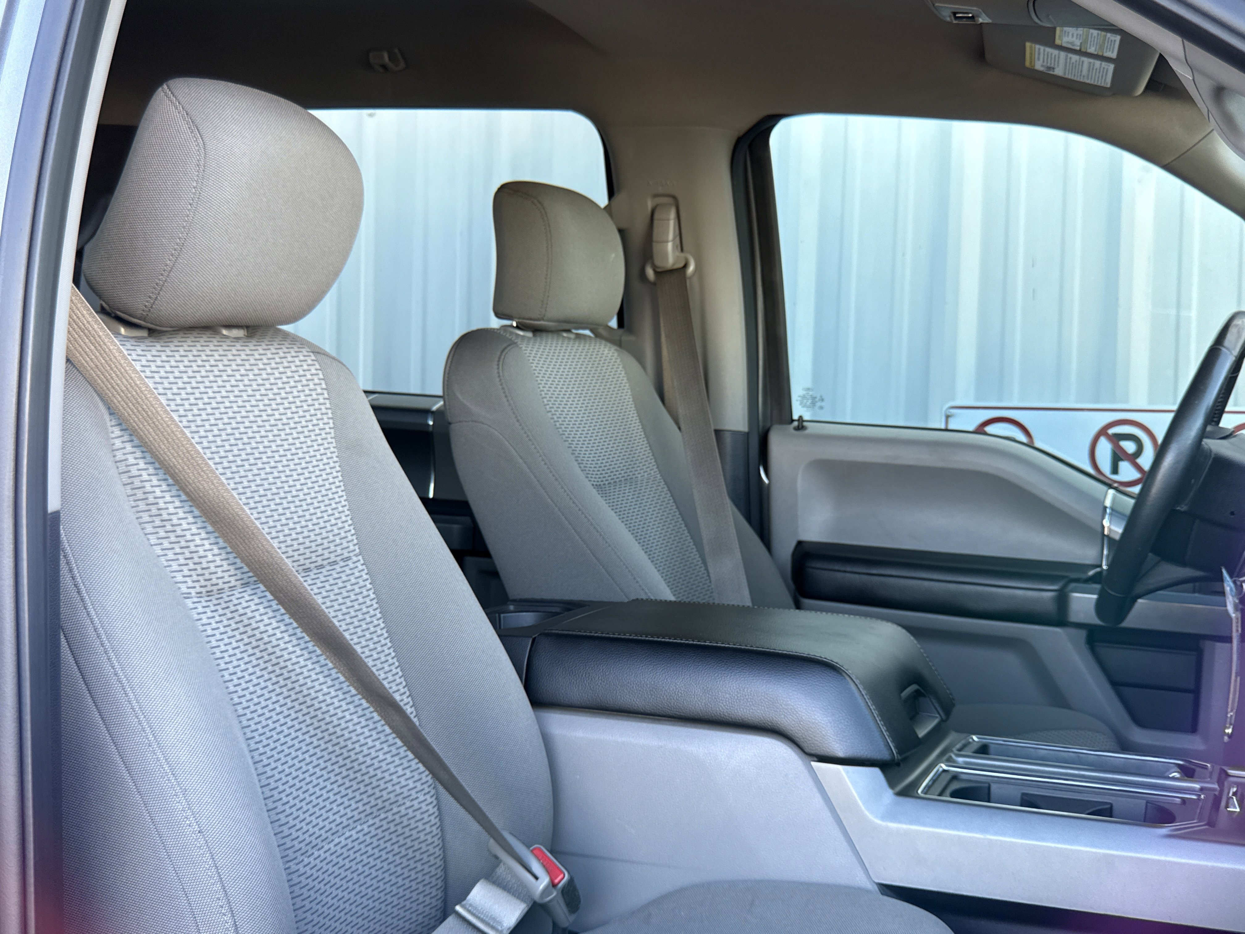 Used 2017 Ford F150 XLT w/ Equipment Group 302A Luxury image 39