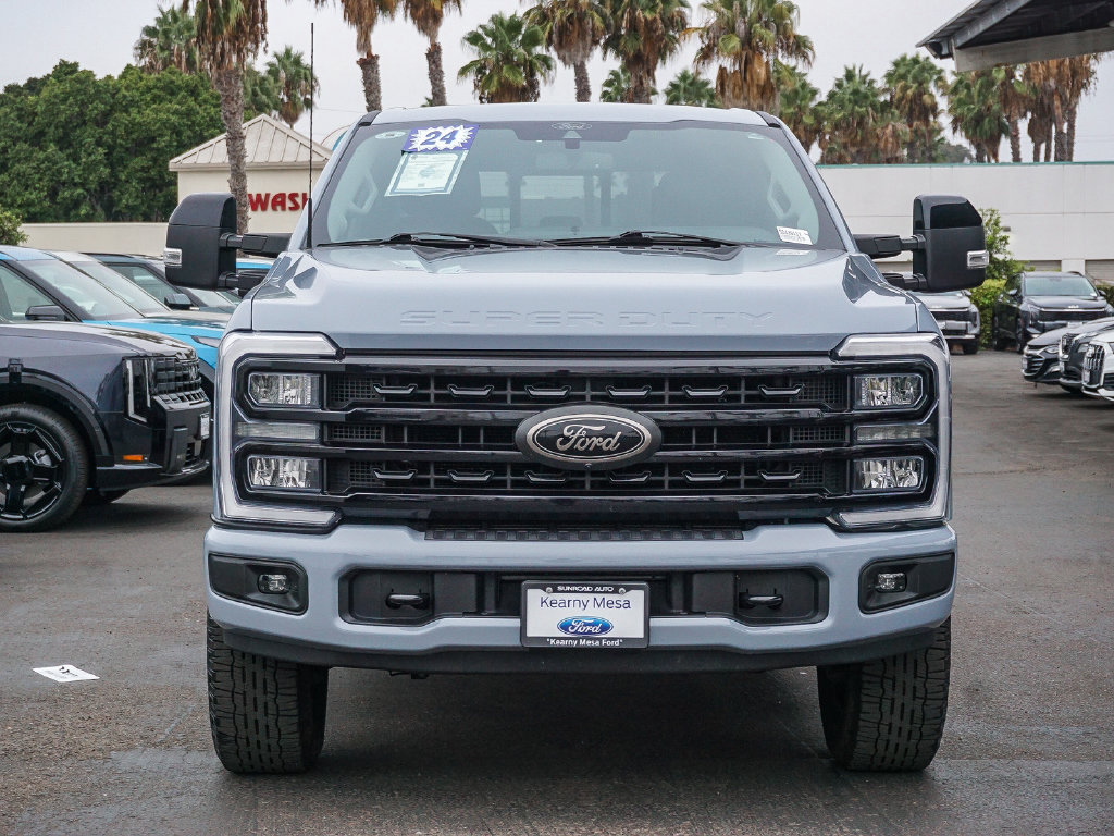 Used 2024 Ford F350 Lariat w/ Black Appearance Package AWD/4WD image 2