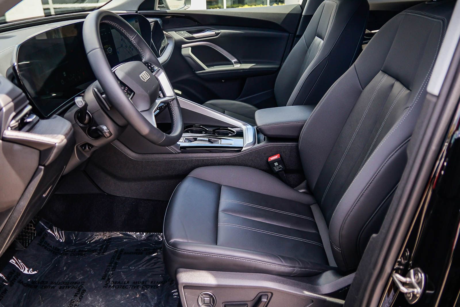 Certified 2025 Audi Q5 Premium w/ Convenience Package image 20