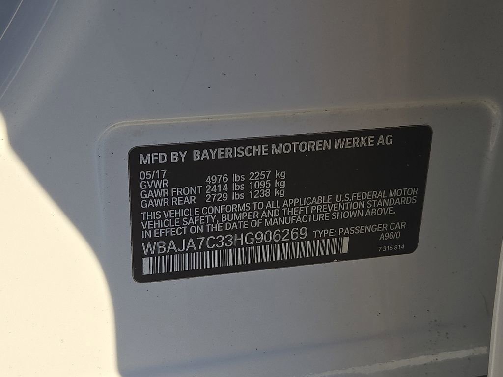 Used 2017 BMW 530i xDrive image 27