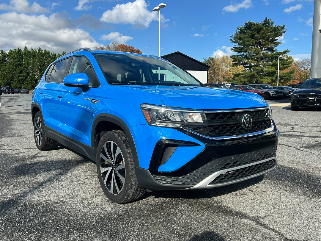 Used 2023 Volkswagen Taos SE image 9