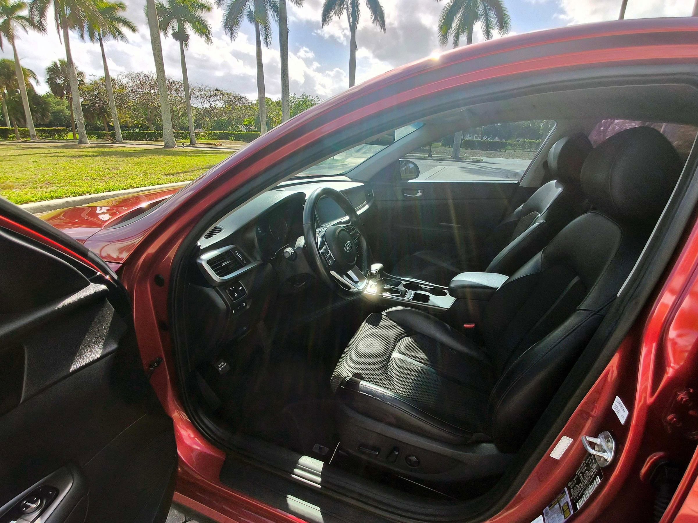 Used 2020 Kia Optima S image 18