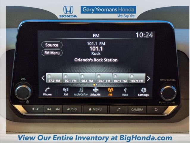 Used 2021 Nissan Rogue SV image 18