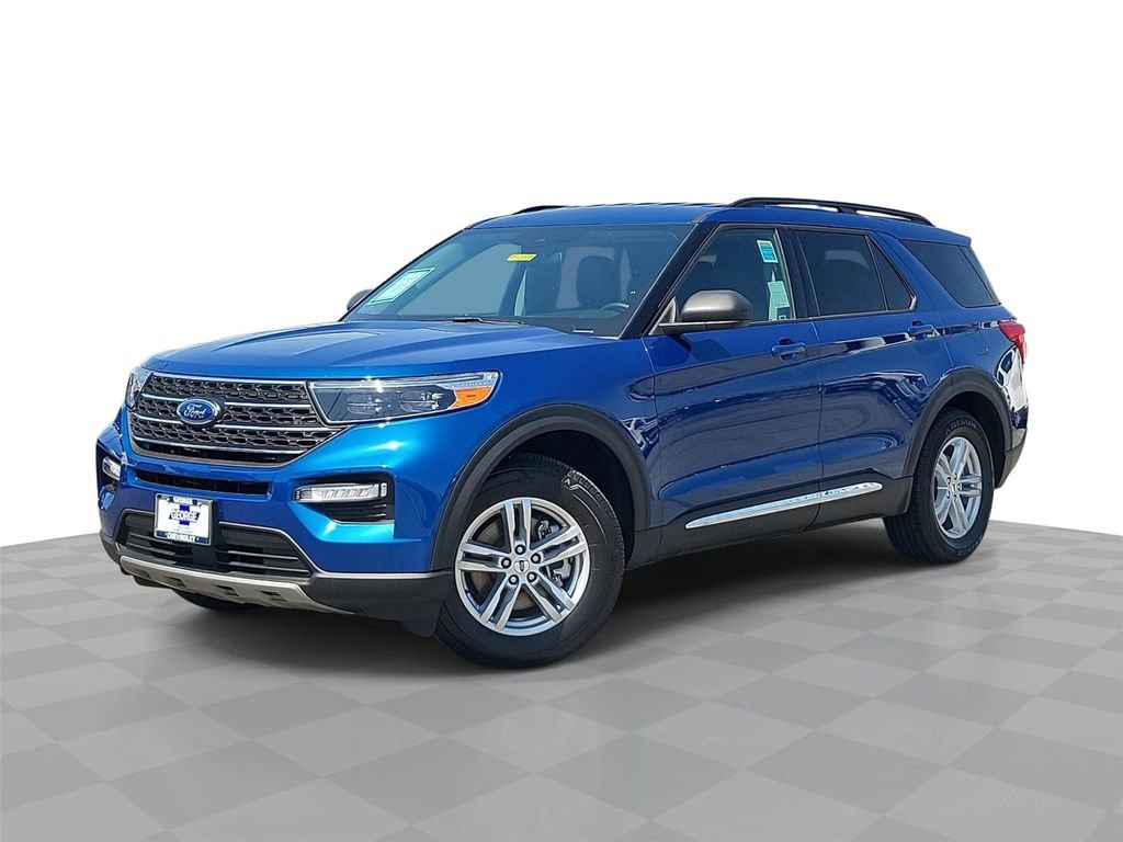 Used 2022 Ford Explorer XLT w/ Equipment Group 202A