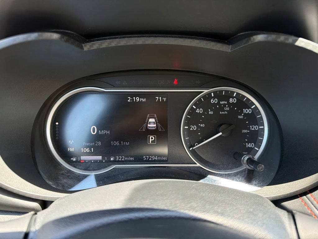 Used 2024 Nissan Versa SR FWD image 13