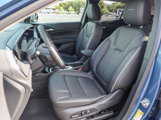 New 2026 Buick Encore GX Avenir w/ Avenir Technology Package FWD image 15