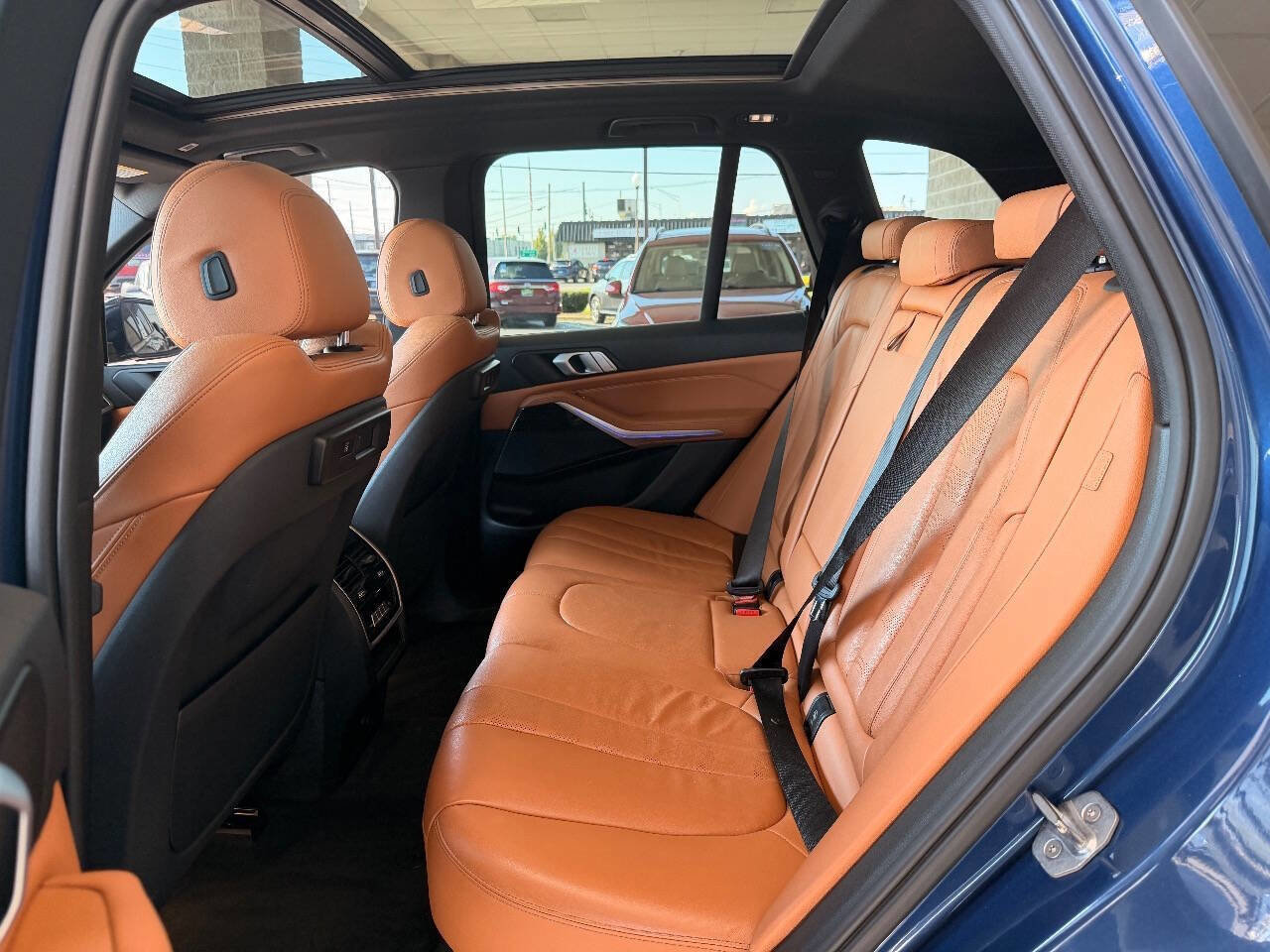 Used 2019 BMW X5 xDrive40i w/ Convenience Package image 35